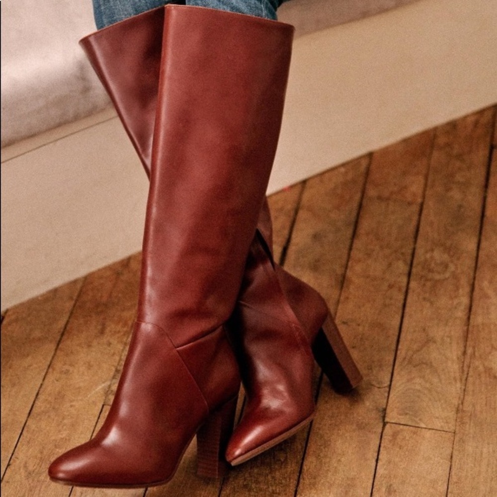 ***ISO***SEZANE Amelie High Boots Burgundy Smooth